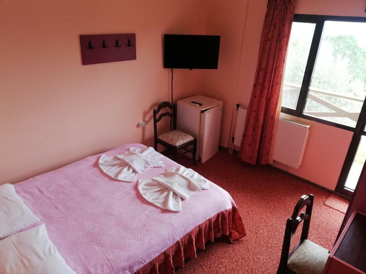 Teras Motel Foça Extérieur photo