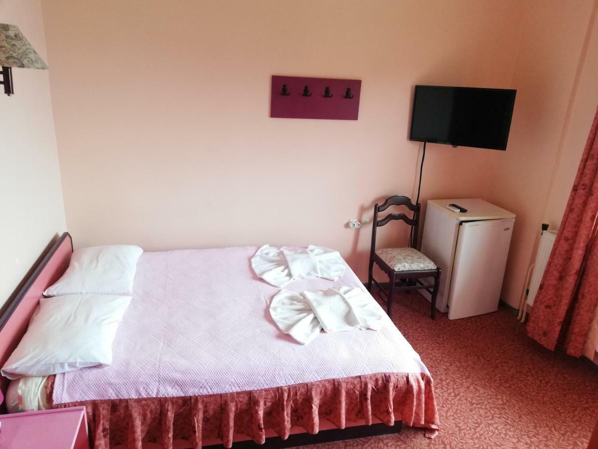 Teras Motel Foça Extérieur photo