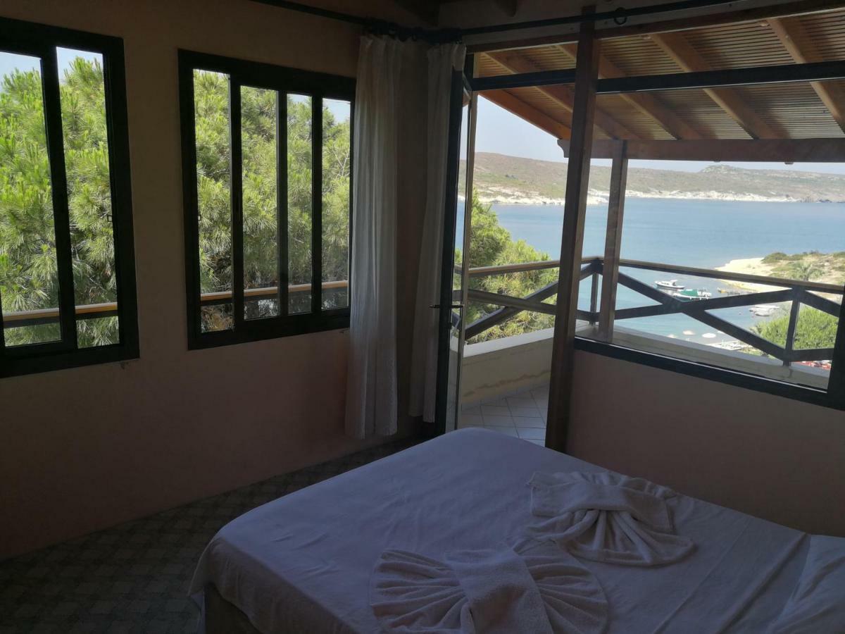 Teras Motel Foça Extérieur photo
